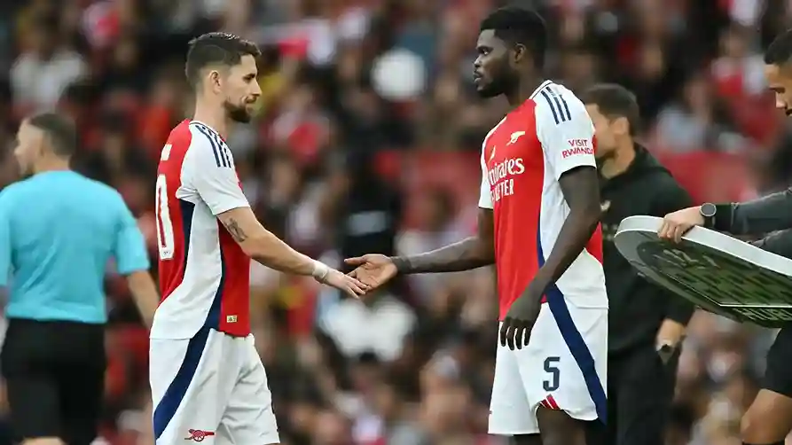 إصابة لاعبين من آرسنال قبل مواجهة ريال مدريد