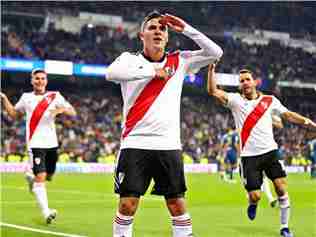 باريس سان جيرمان ينافس على ضم نجم ريفر بليت