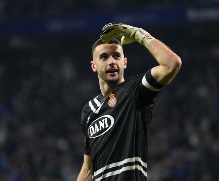 برشلونة يضع خطة بديلة تحسبًا لعدم نجاح صفقة التعاقد مع خوان غارسيا