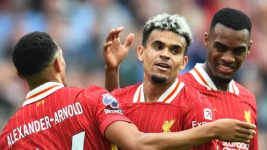 مهاجم ليفربول يدفع بايرن ميونخ للتخطيط لبيع بعض لاعبيه من أجل تأمين صفقة انتقاله