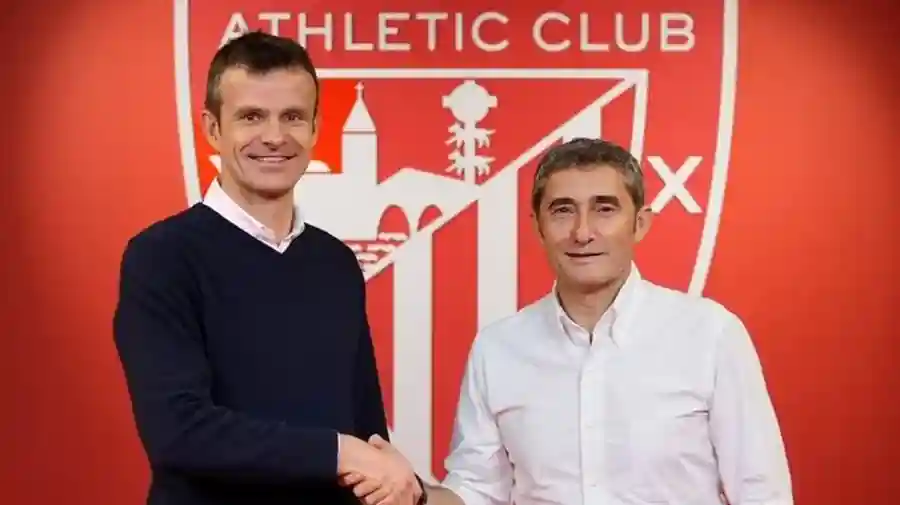 أتلتيك بلباو يعلن عن تجديد عقد مدربه إرنستو فالفيردي