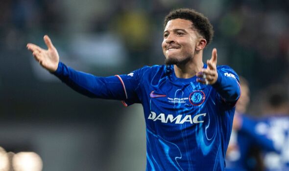 حسم عقد سانشو مع تشيلسي متوقع الأسبوع المقبل